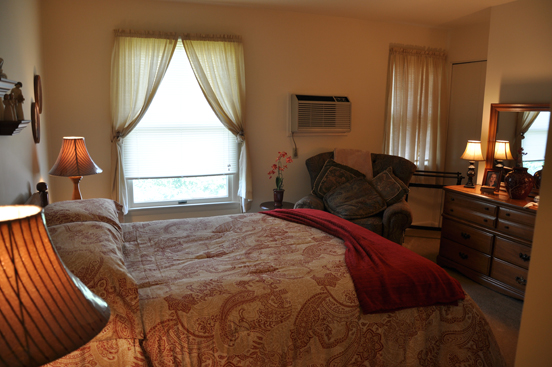 2 Bedroom / Master Bedroom
